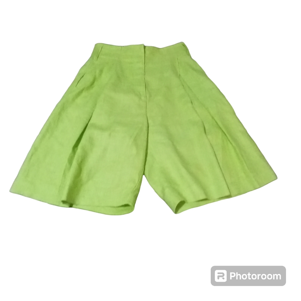Harry Who high waisted, wide leg shorts, neon green 100% linen, Ladies sz 12